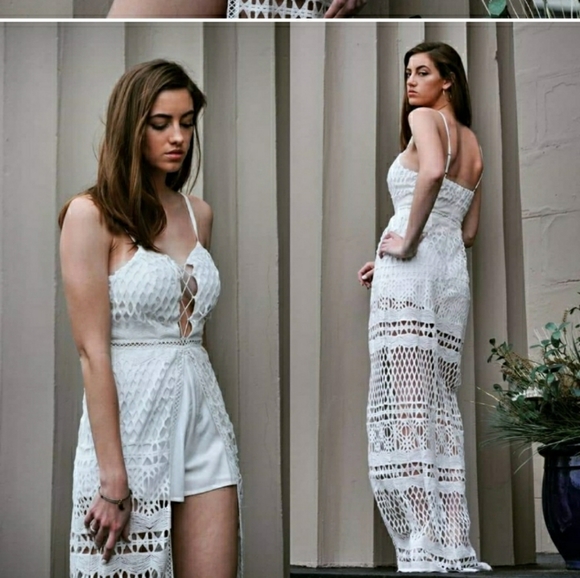 Croshet lace maxi romper - Picture 3 of 7